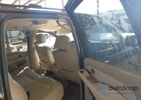 2002 Chevrolet Suburban 1500 Lt из США, поврежденный, VIN 3GNFK16Z02G167884